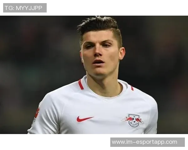 克里斯蒂谈弗拉格表现年轻球员需减轻压力以助成长